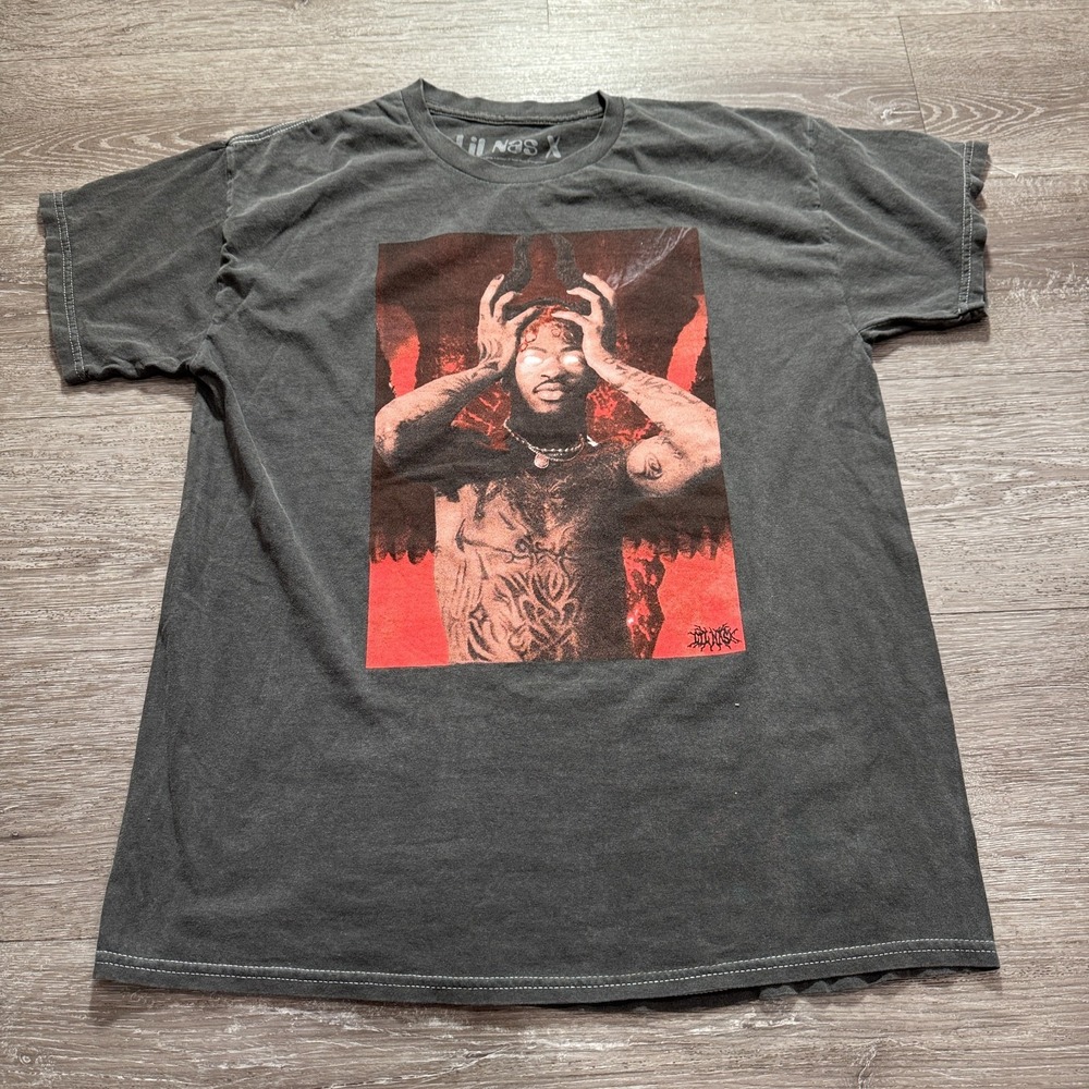 Lil Nas X Shirt Mens Large Gray Fallen Angel Wings Demonic Graphic Short Sleeve